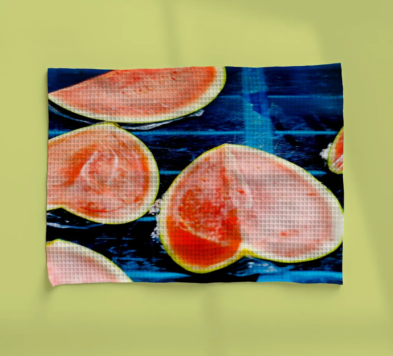Wassermelonen in Languedoc-Roussillon (Frankreich) Geschirrtuch von Simon Koy
