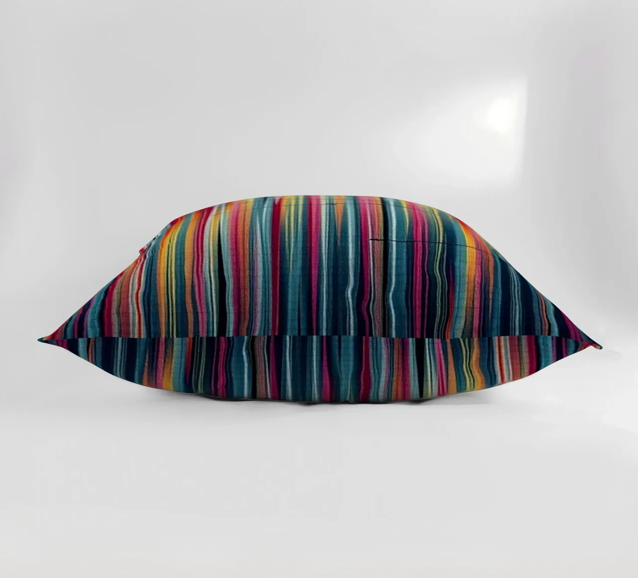 Spettro vibrante: Un'arte moderna astratta a linee verticali cuscino da Artistic-shop