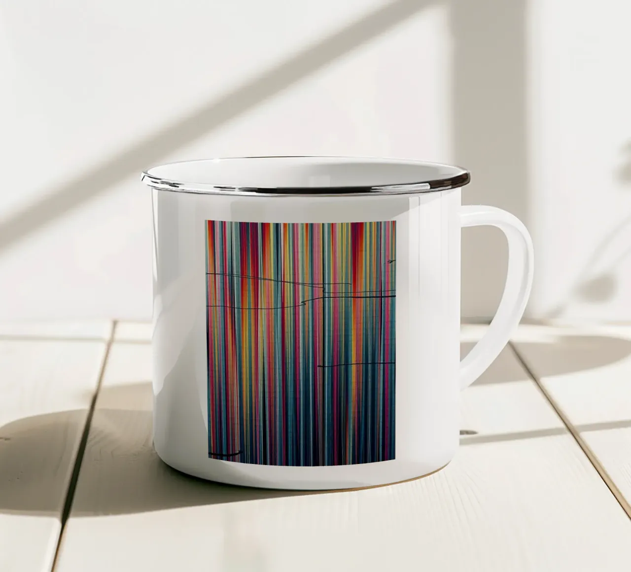 Spettro vibrante: Un'arte moderna astratta a linee verticali tazza in smalto da Artistic-shop