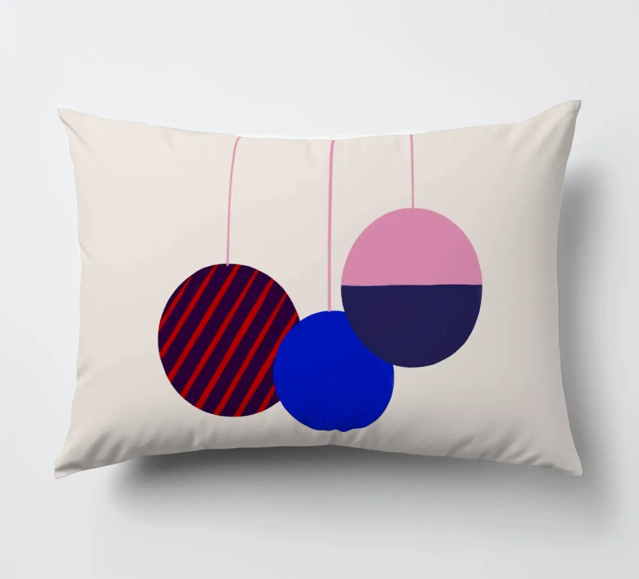 Weihnachtsbaumkugeln Color Block cuscino da Sophie Augustin Illustration
