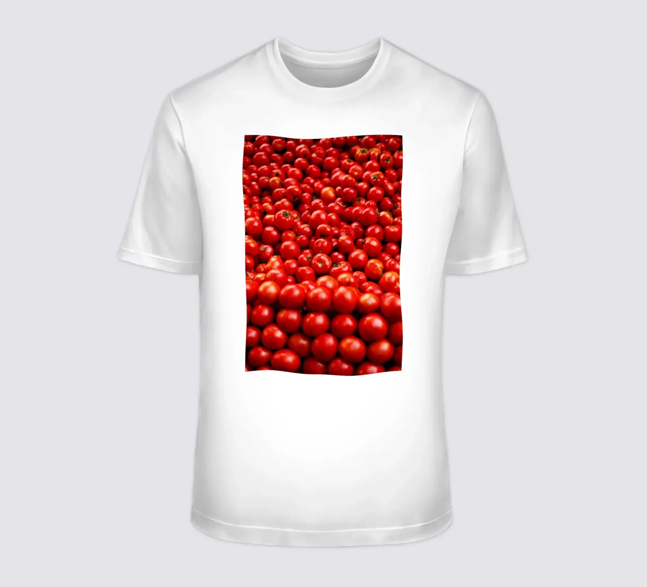 Pomodori al Cairo (Egitto) t-shirt da Simon Koy