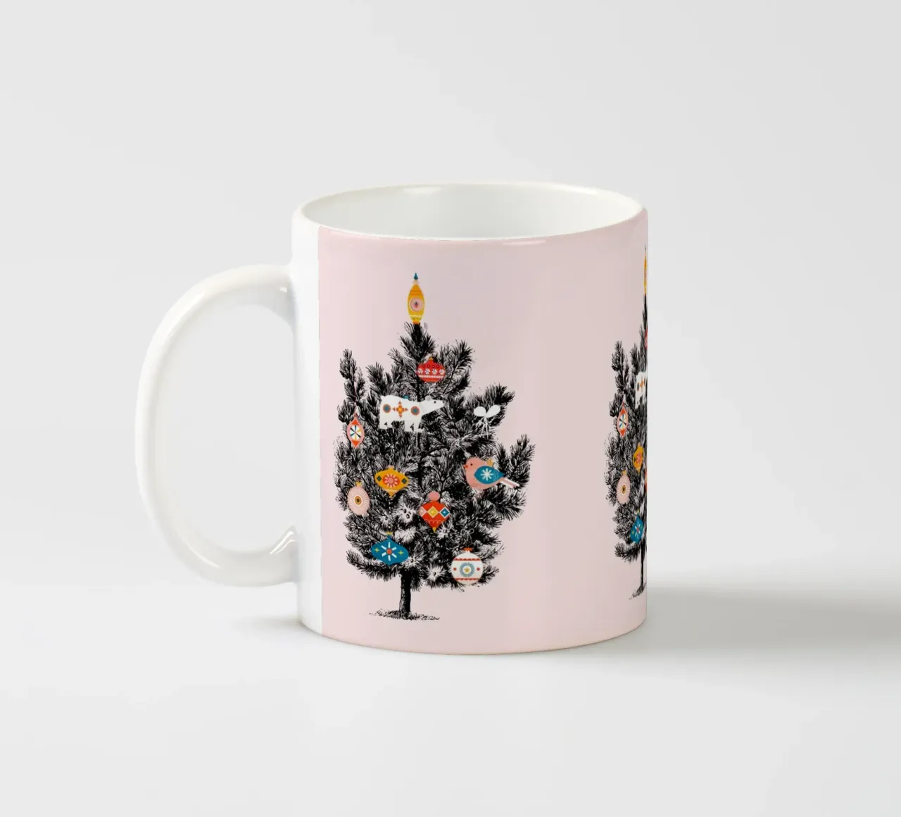 Albero di Natale retrò con ornamenti vintage tazza in ceramica da showmemars