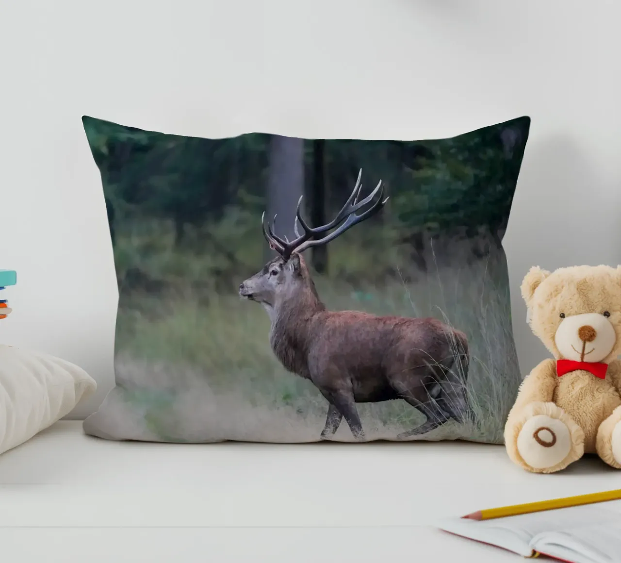 Cervo rosso cuscino da Tom's Wildlife