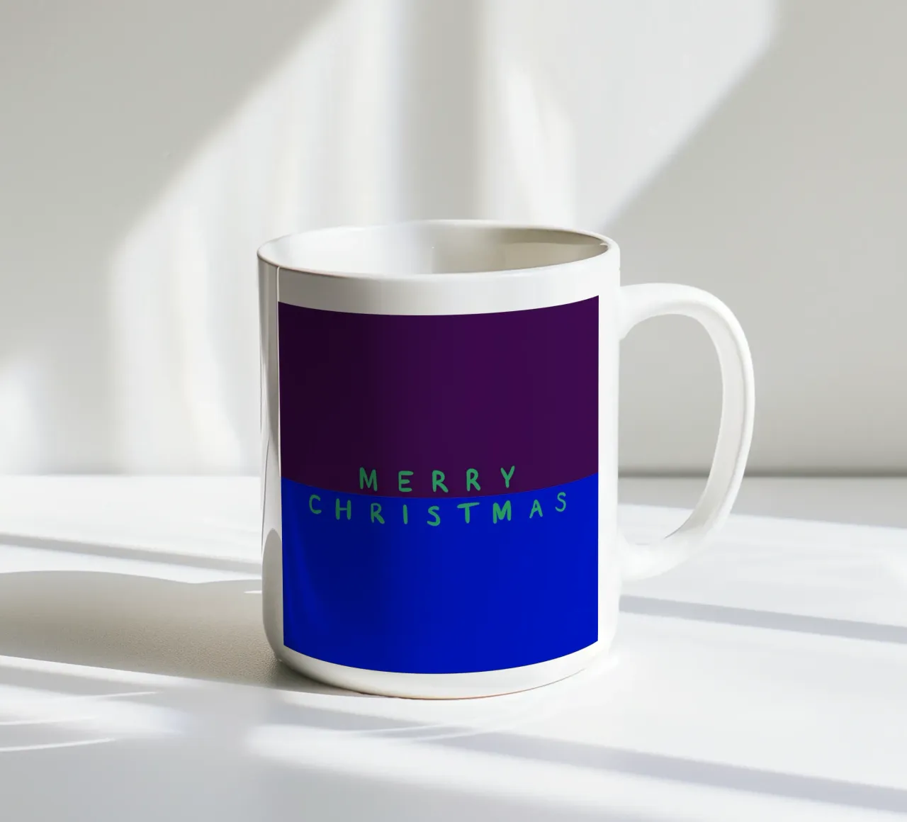 Merry Christmas Color Block Lila Blau tazza in ceramica da Sophie Augustin Illustration