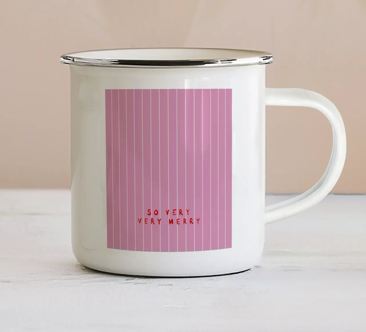 So very merry Streifen Pink tazza in smalto da Sophie Augustin Illustration
