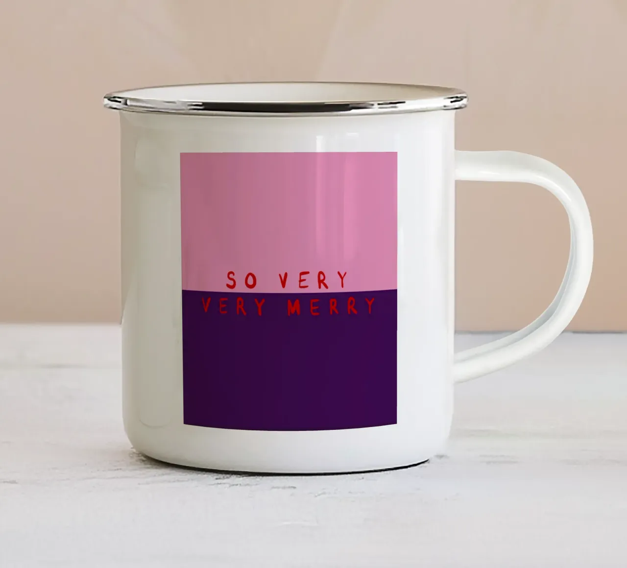 So very Merry Color Block Pink Lila emaille mok van Sophie Augustin Illustration