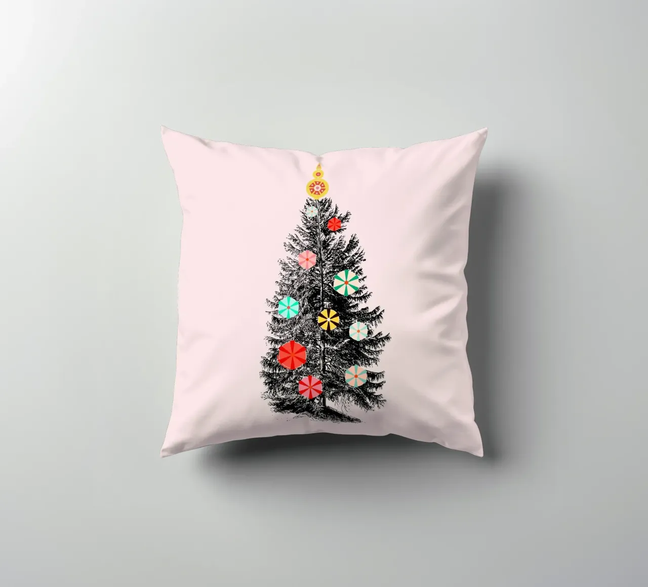 Retro Christmas Tree with Candy Ornaments cuscino da showmemars