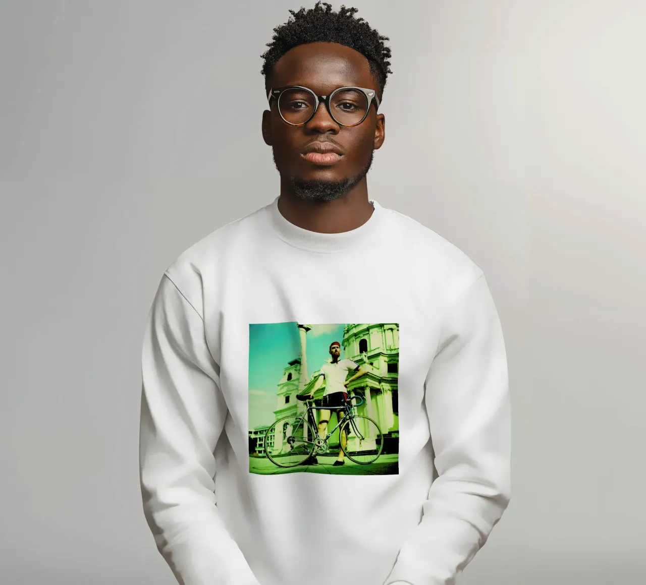 Josef 2 felpa da BLAEK Design Studio