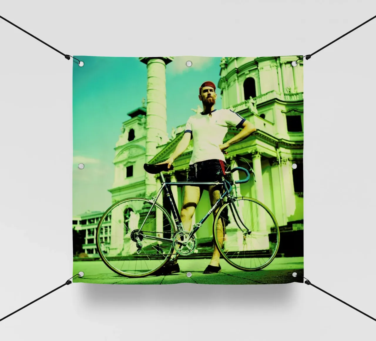 Josef 2 telo in pvc da BLAEK Design Studio