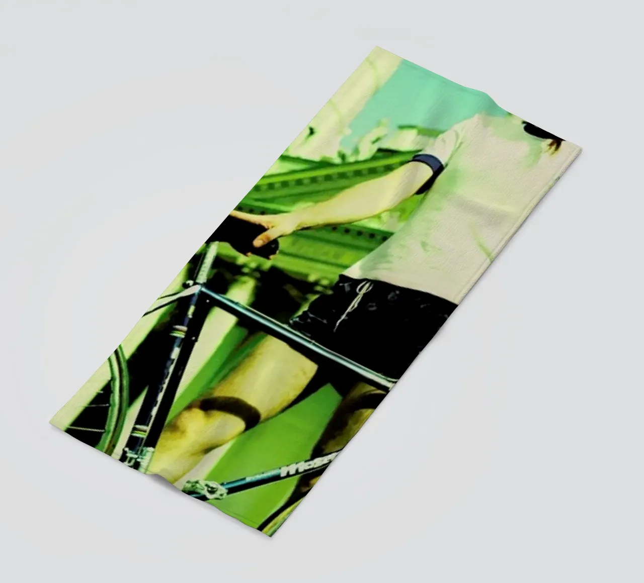 Josef 2 telo mare da BLAEK Design Studio