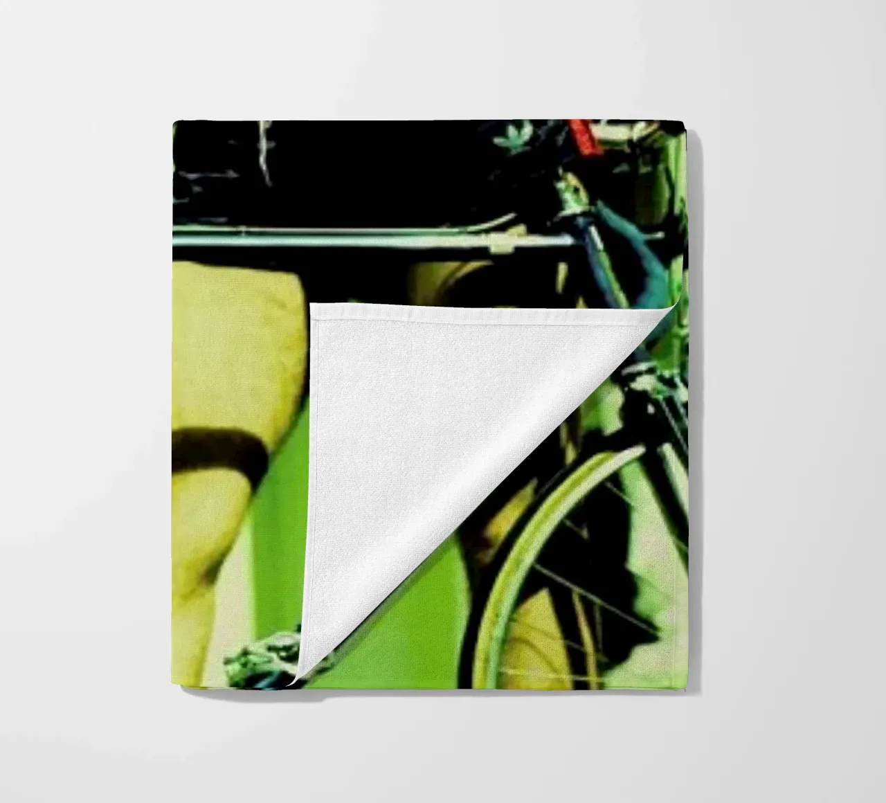 Josef 2 telo mare da BLAEK Design Studio