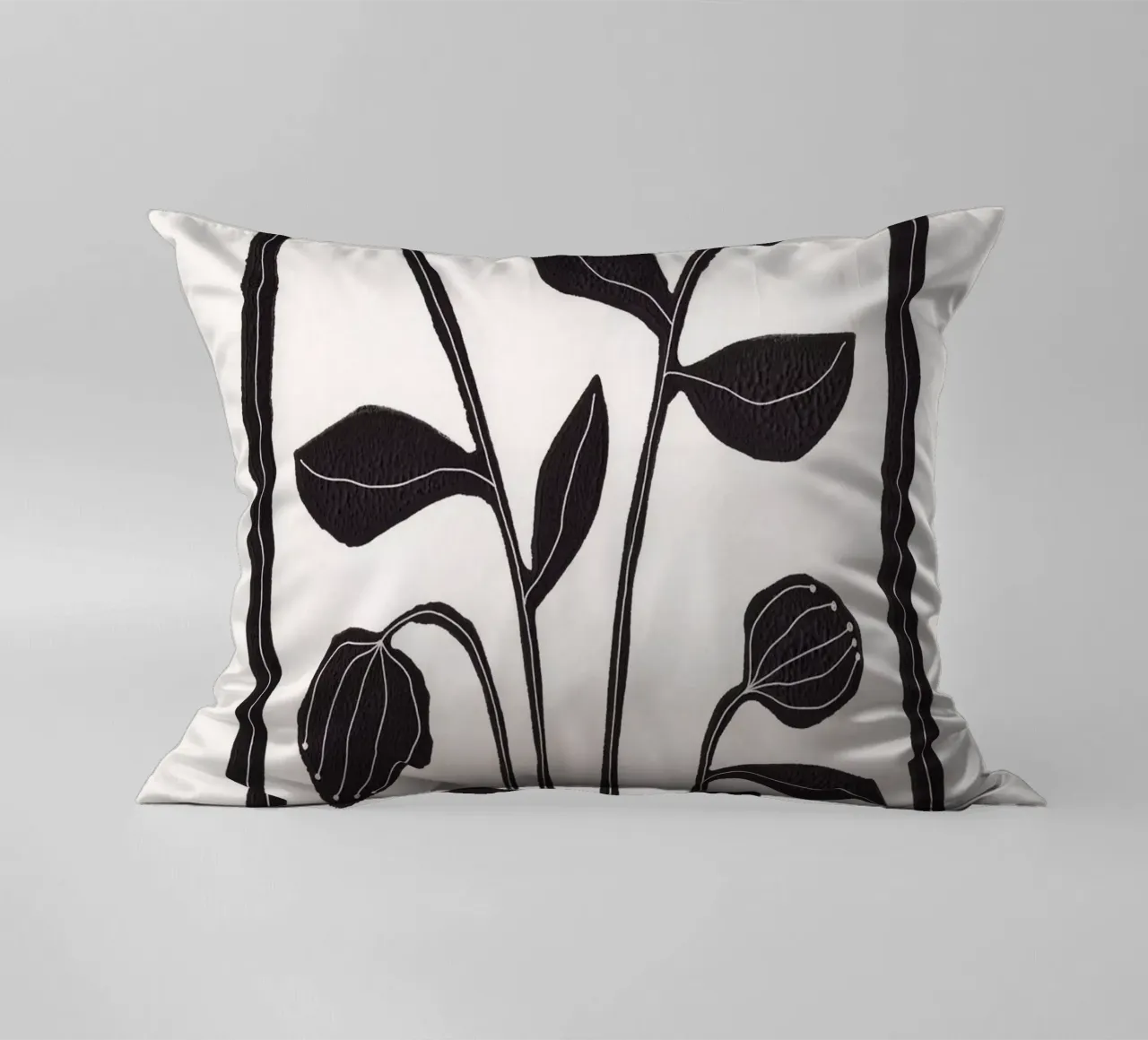 Alisa Galitsyna - Floral Serenity cuscino da The Artcircle