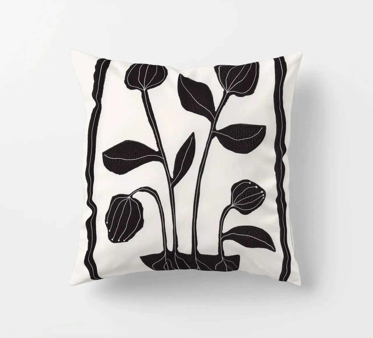Alisa Galitsyna - Floral Serenity cuscino da The Artcircle