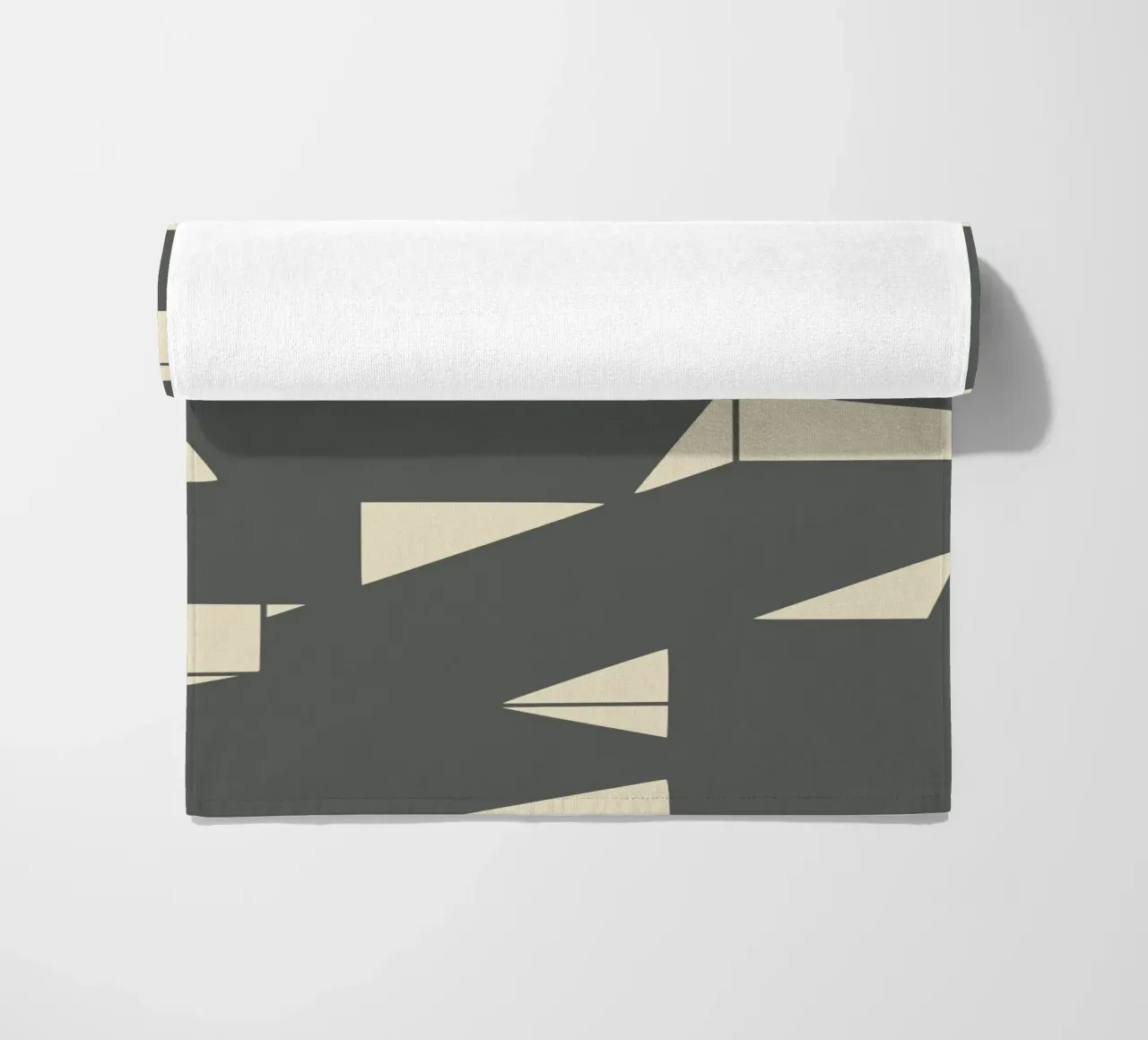 Grigio e geometrico telo mare da Little Dean