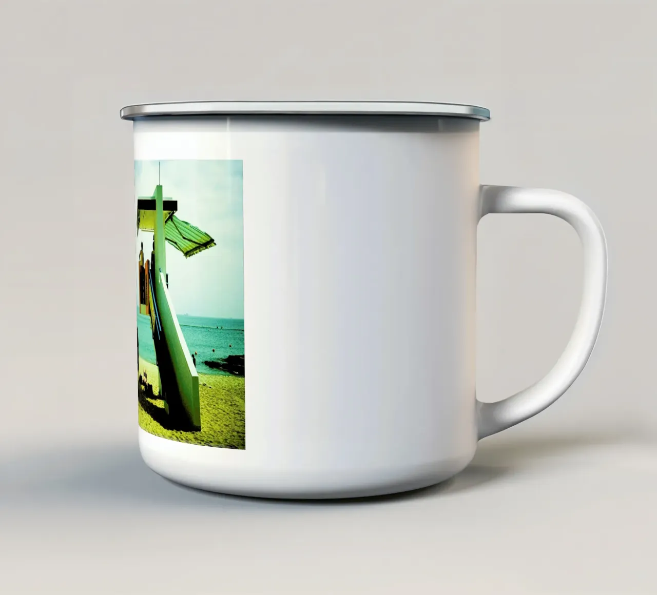 Lamma Island taza de esmalte de BLAEK Design Studio