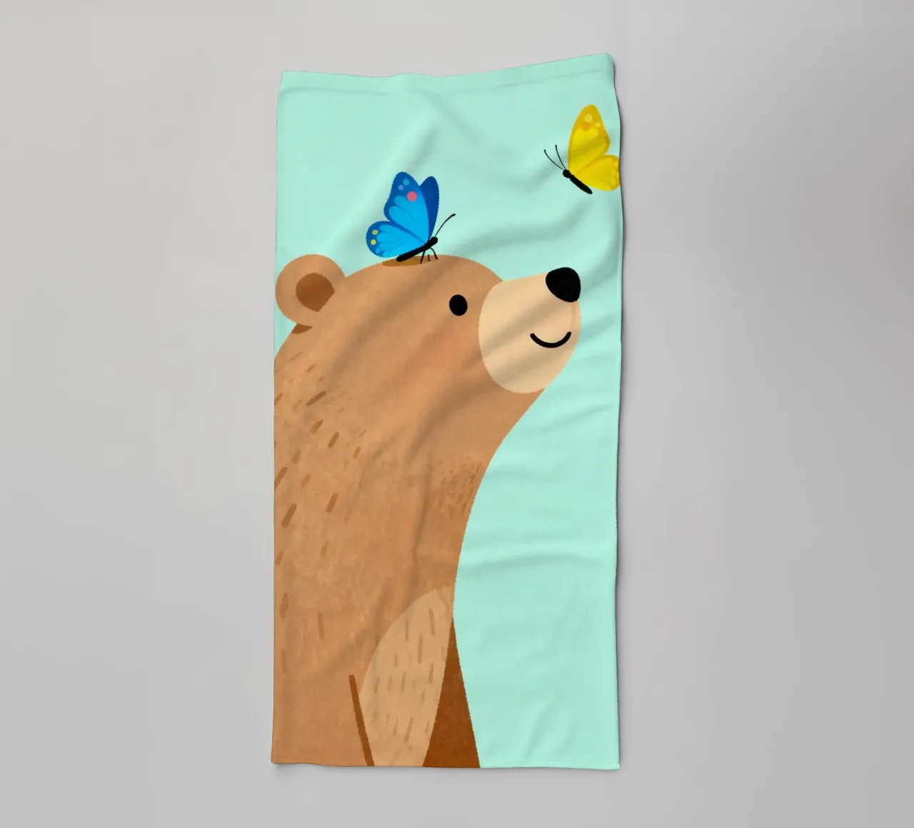 Adorable Bear with Butterfly asciugamano da bagno da EverLuvv Studio
