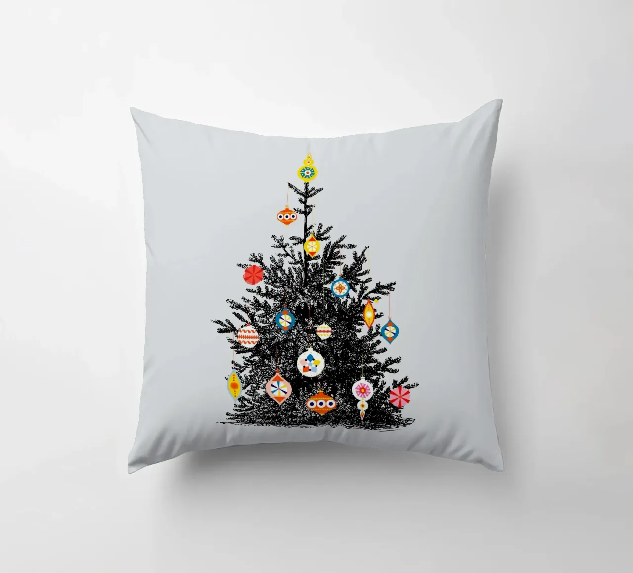 Retro Christmas Tree With Colorful Ornaments cuscino da showmemars