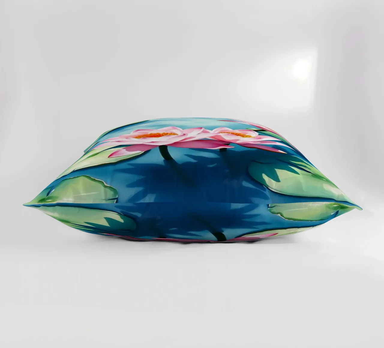 Serene ninfee rosa su uno stagno blu cuscino da Artistic-shop