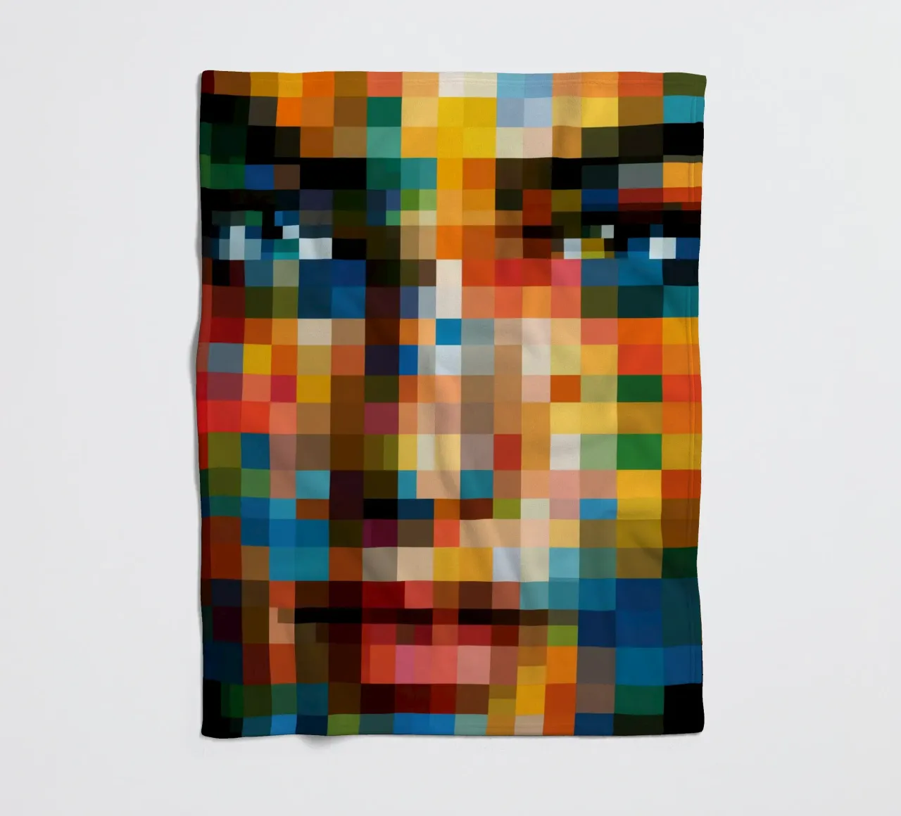 Ritratto in pixel | Retro-pixelismo digitale coperta in pile da Autofocus