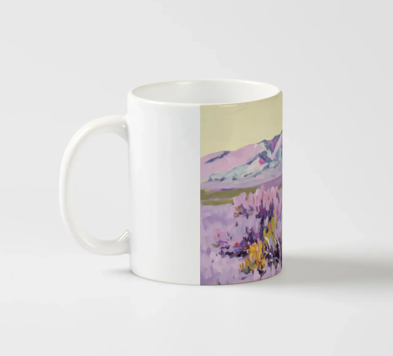Colline di lavanda color nocciola tazza in ceramica da Angkasa Mist