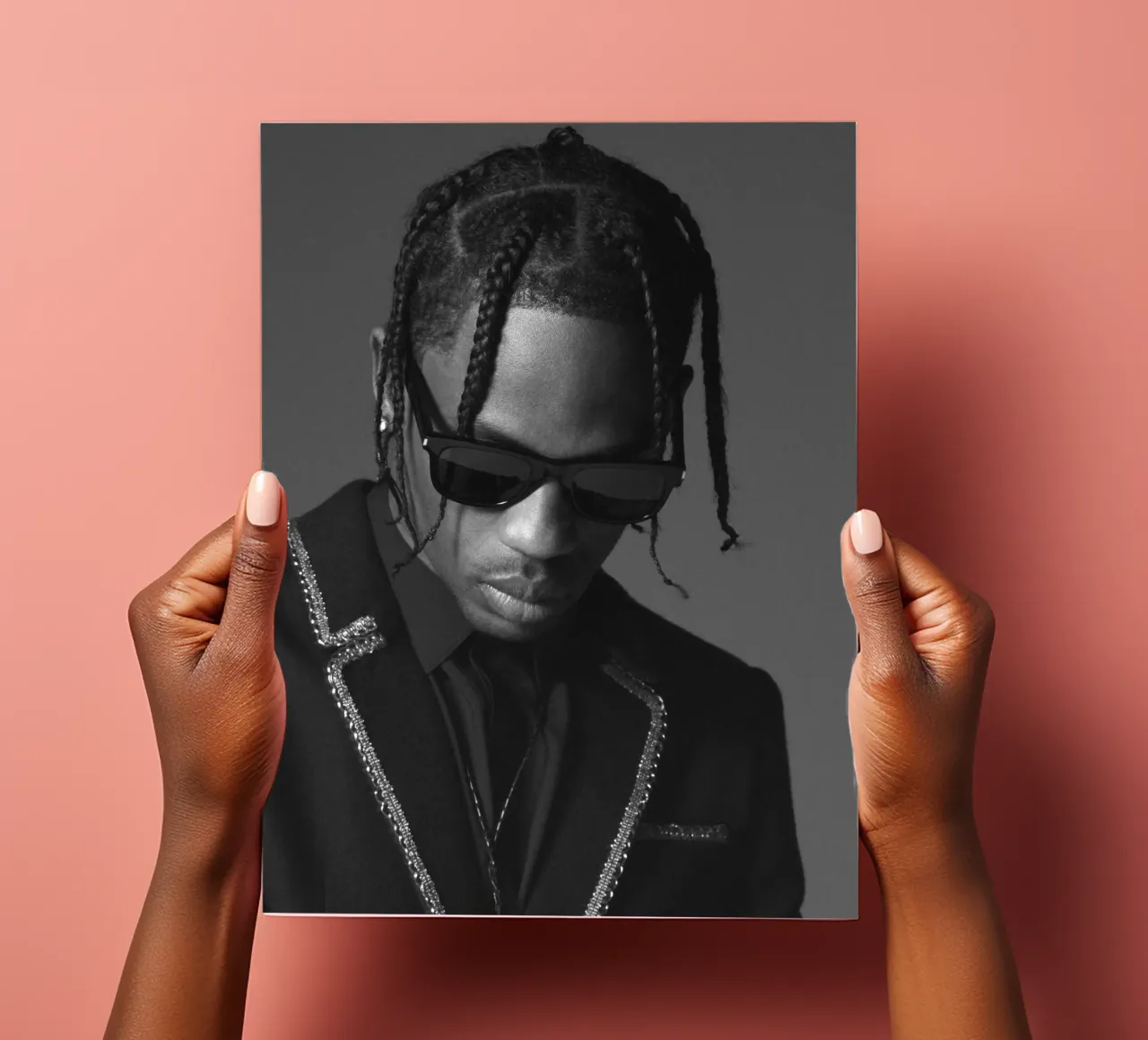 Black And White Formal Style From Travis Scott Poster foglio adesivo da IGOR G