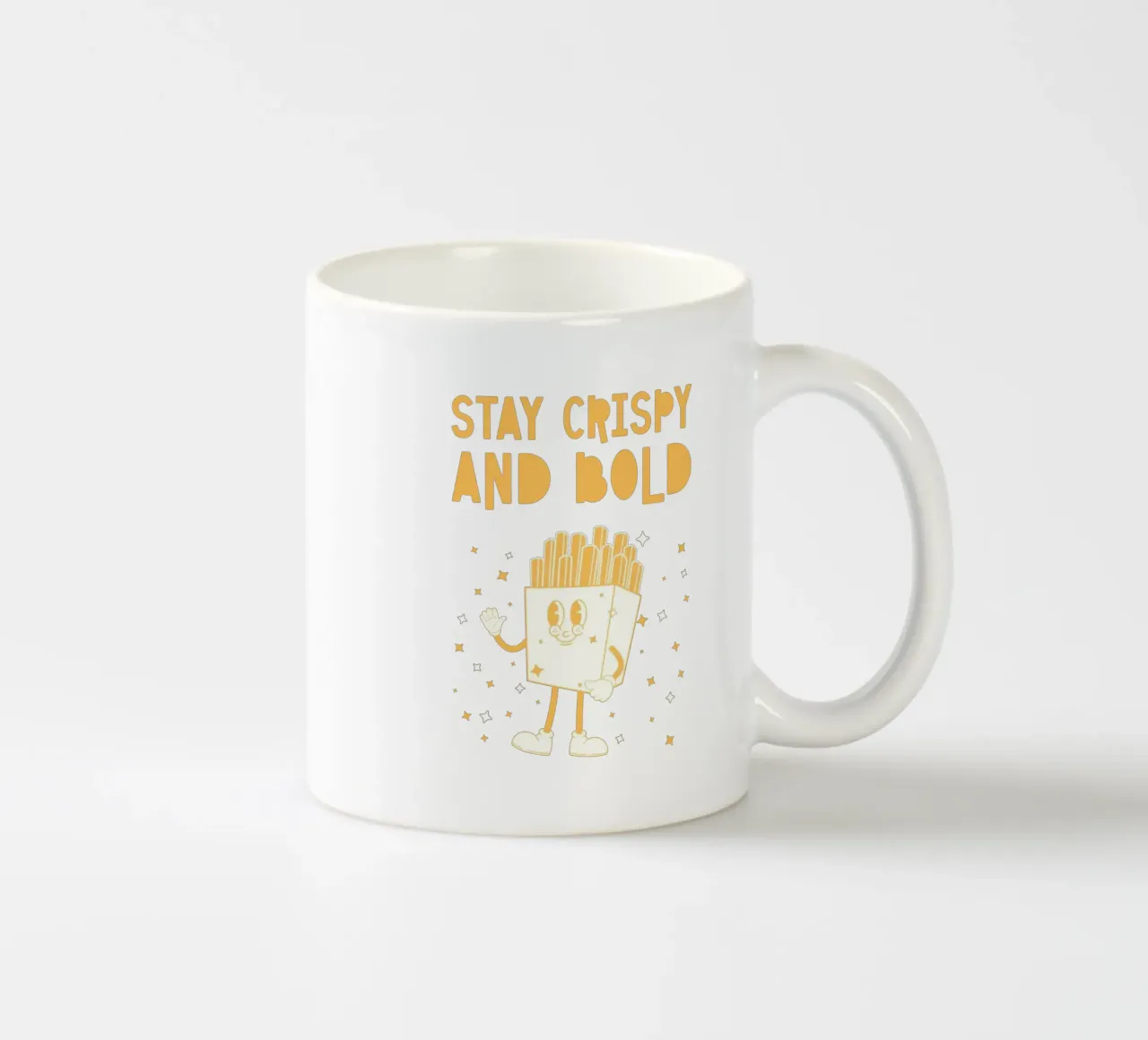 Retro Pommes Caractère Stay Crispy And Bold Jaune Blanc mug en céramique de Studio Frances M