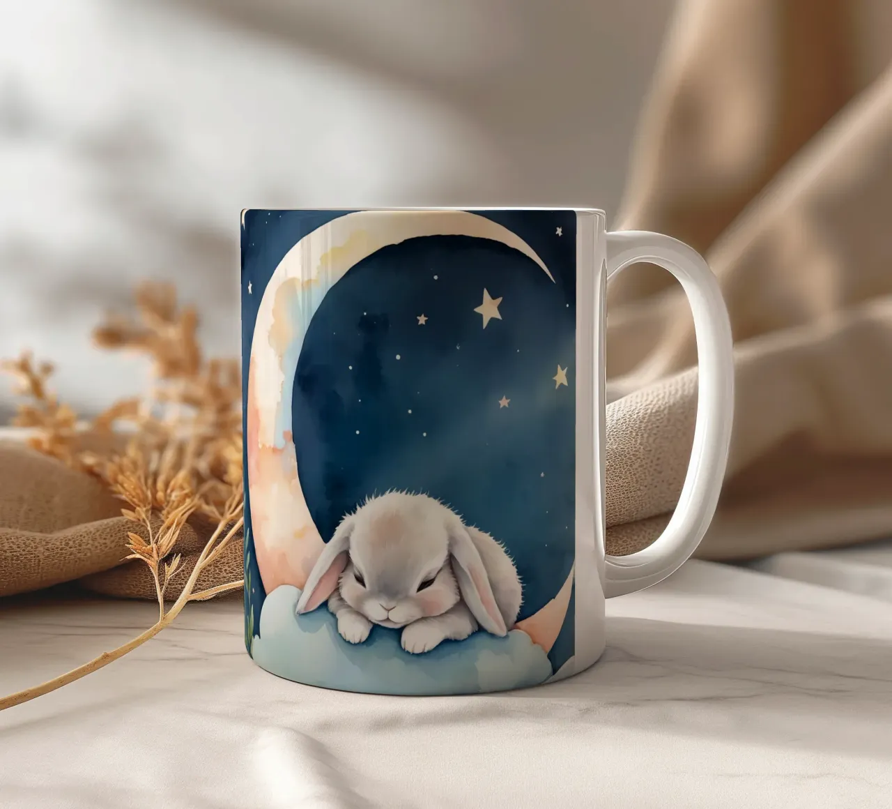 Coniglio che dorme su una nuvola con luna crescente e stelle tazza in ceramica da DesignDoodle