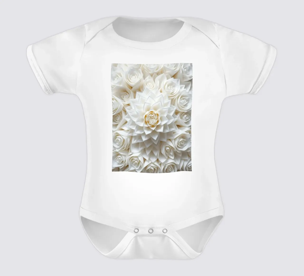 Rose bianche serene: Una composizione floreale delicata e senza tempo body neonato maniche corte da Artistic-shop