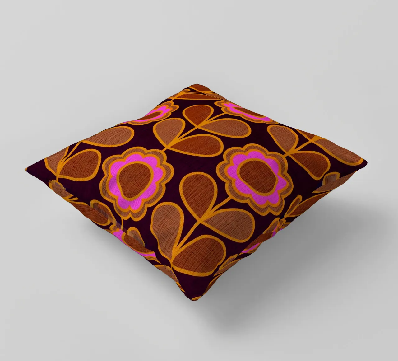 Modello Mid-Mod Daisy - Audace rosa autunnale e floreale marrone cuscino da Dominique Vari