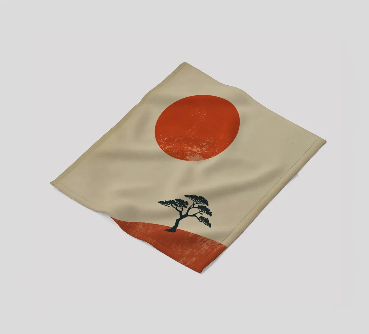 Sole rosso e albero sulle colline coperta in pile da DesignDoodle
