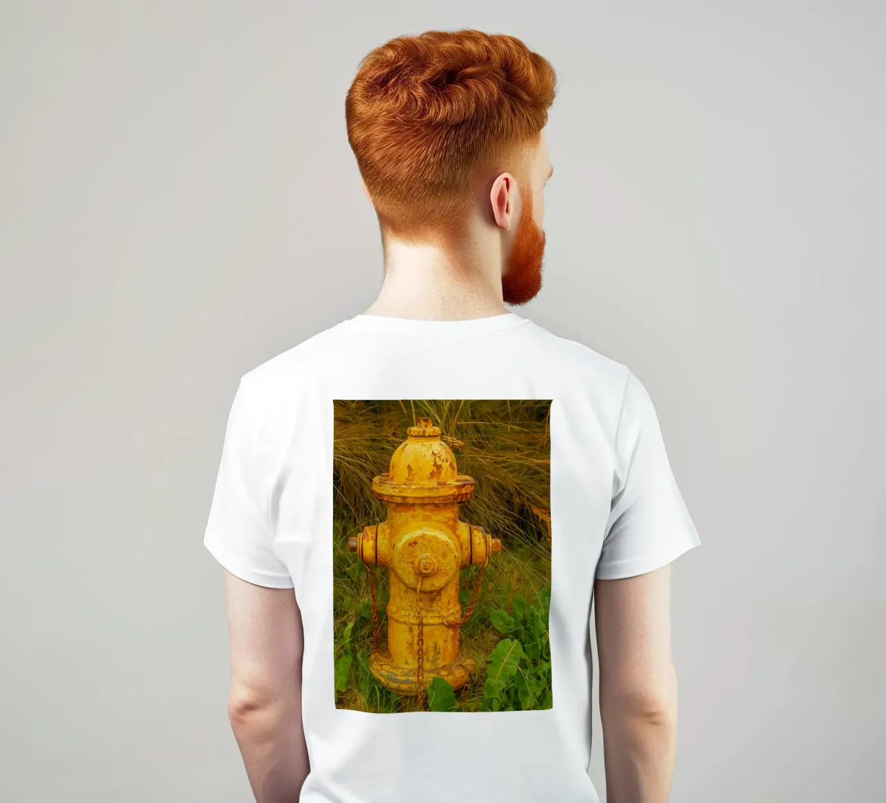 vecchio idrante arrugginito t-shirt da tamarind