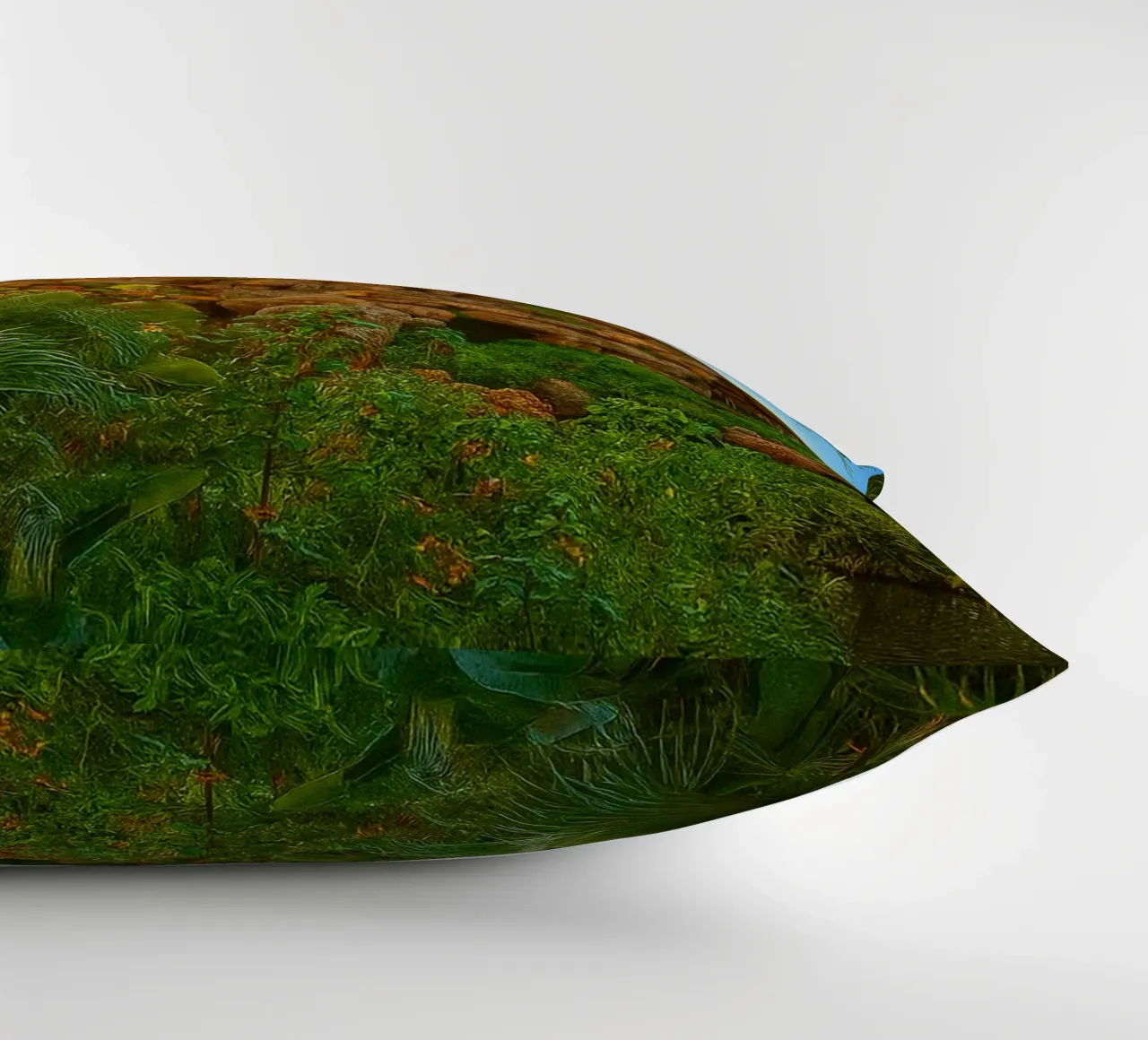 vecchio albero nella foresta cuscino da tamarind
