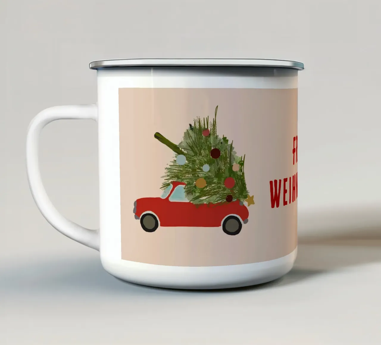 Retro Weihnachtsauto mit Weihnachtsbaum auf dem Dach Rot Emaille Tasse von Alisa Knöß