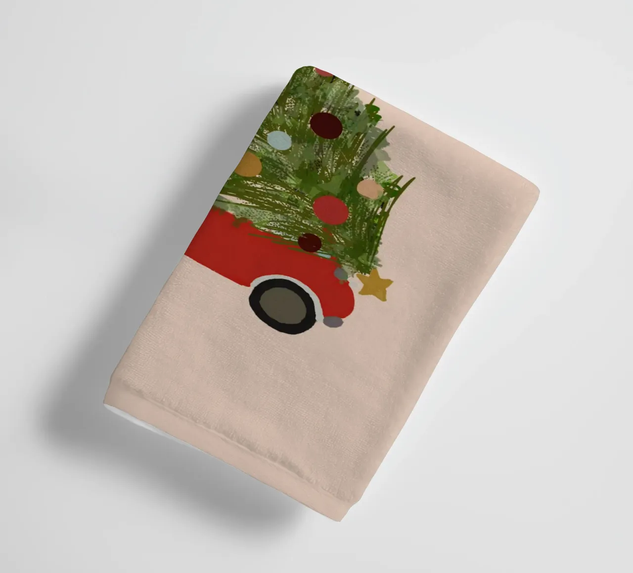 Auto natalizia retrò con albero di Natale sul tetto Rosso asciugamano da bagno da Alisa Knöß