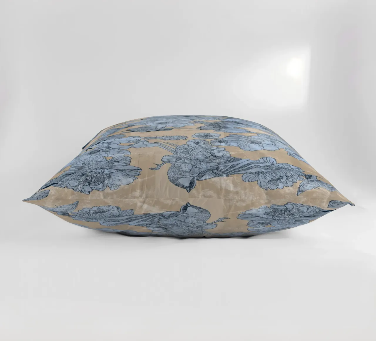 Vögel2 Kissen von Giulio Iurissevich