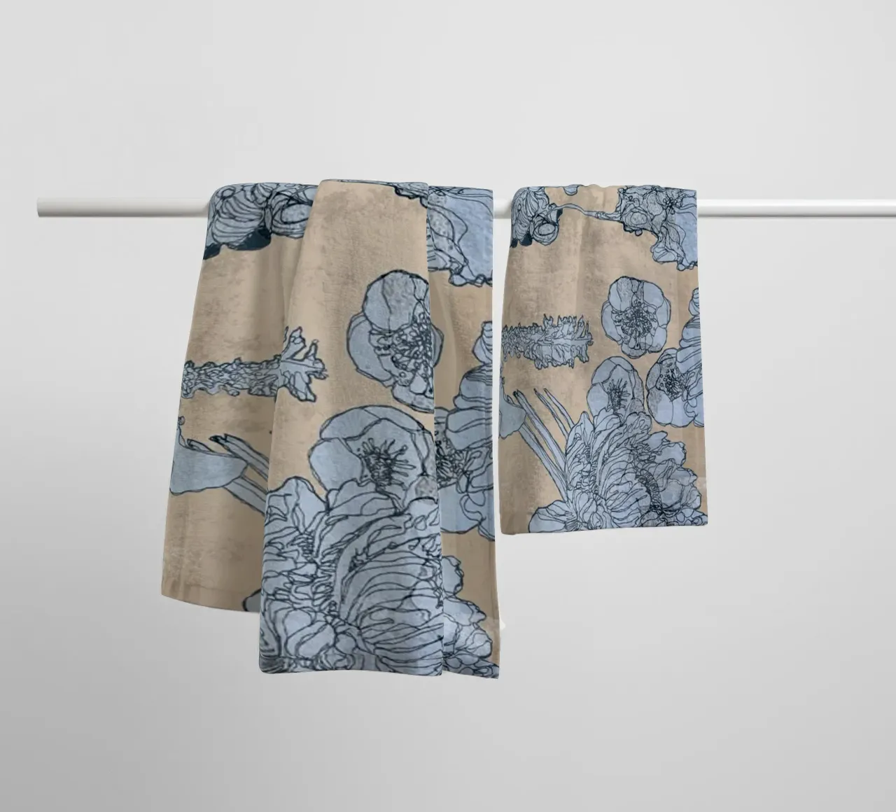 vogels2 badhanddoek van Giulio Iurissevich