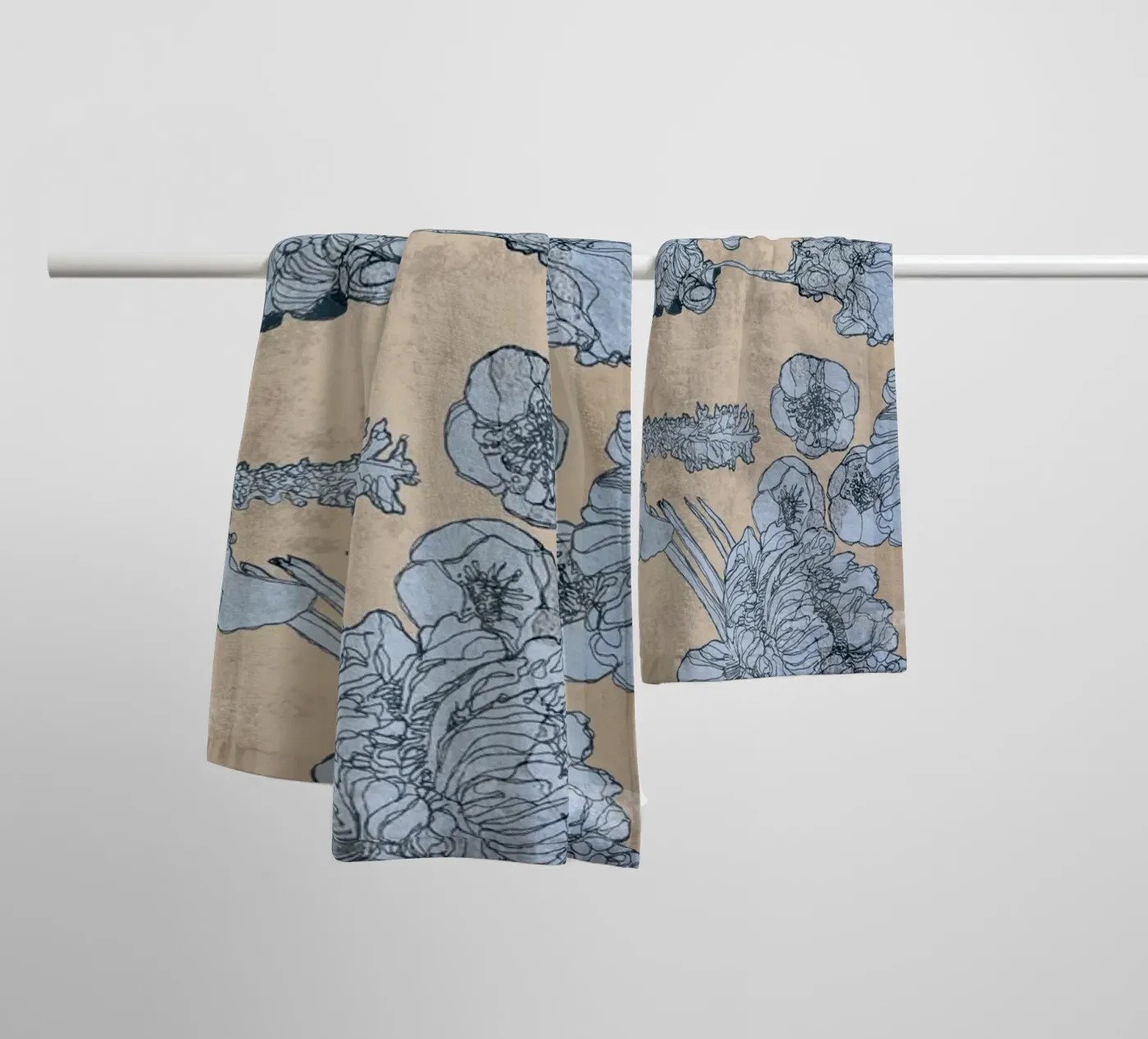 vogels2 badhanddoek van Giulio Iurissevich