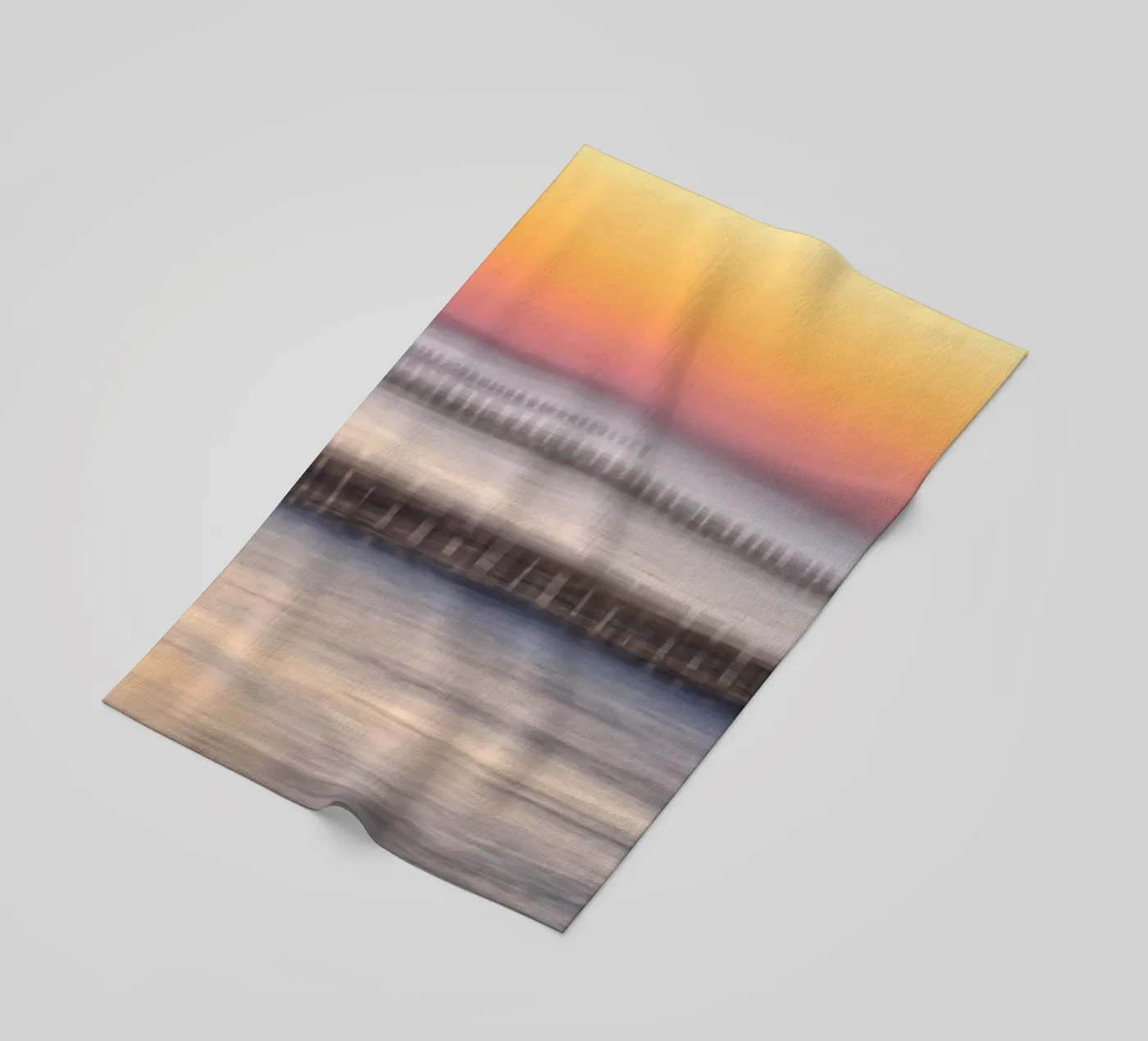 Abstract sunset Strandtuch von Fjöllart