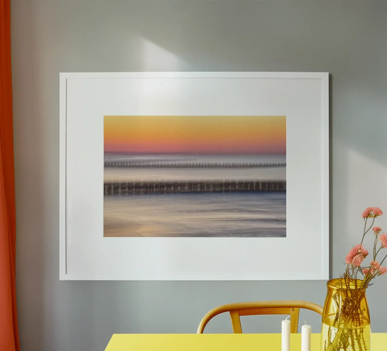 Abstract sunset poster con telaio in plastica da Fjöllart