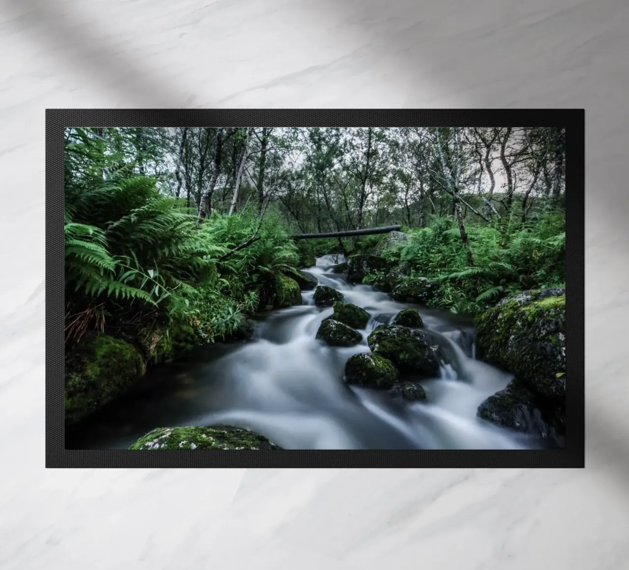 Raging Stream on the Lofoten Islands zerbino da Fjöllart