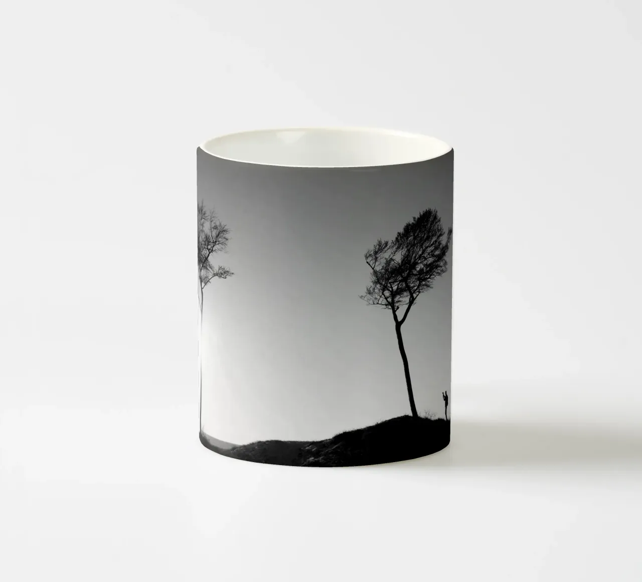 The photographer and the tree tazza in ceramica da Fjöllart
