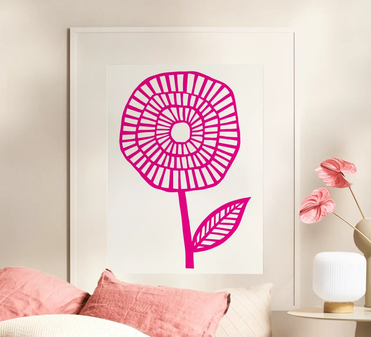 Grande fiore rosa poster con telaio in alluminio da Kim Hubball Studio