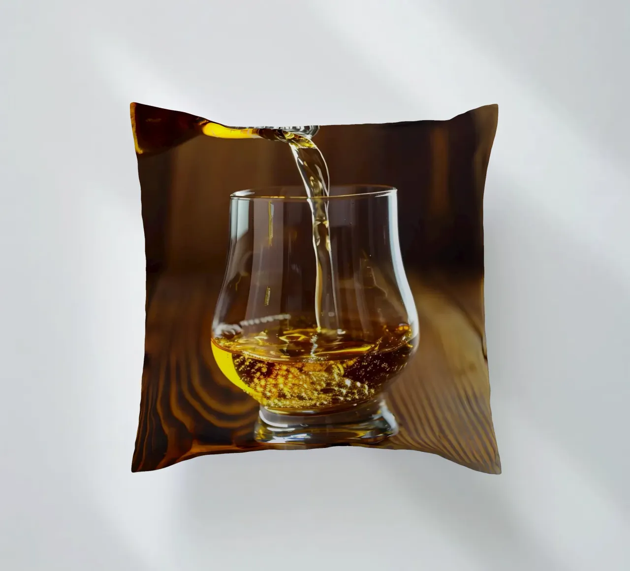 È tempo di whisky cuscino da M-Ulrich-Digital Art
