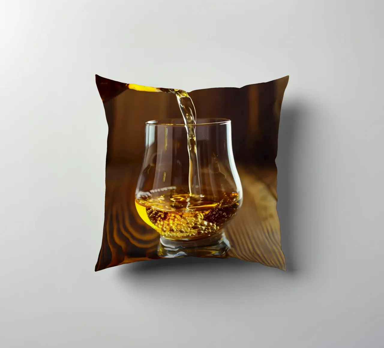 È tempo di whisky cuscino da M-Ulrich-Digital Art