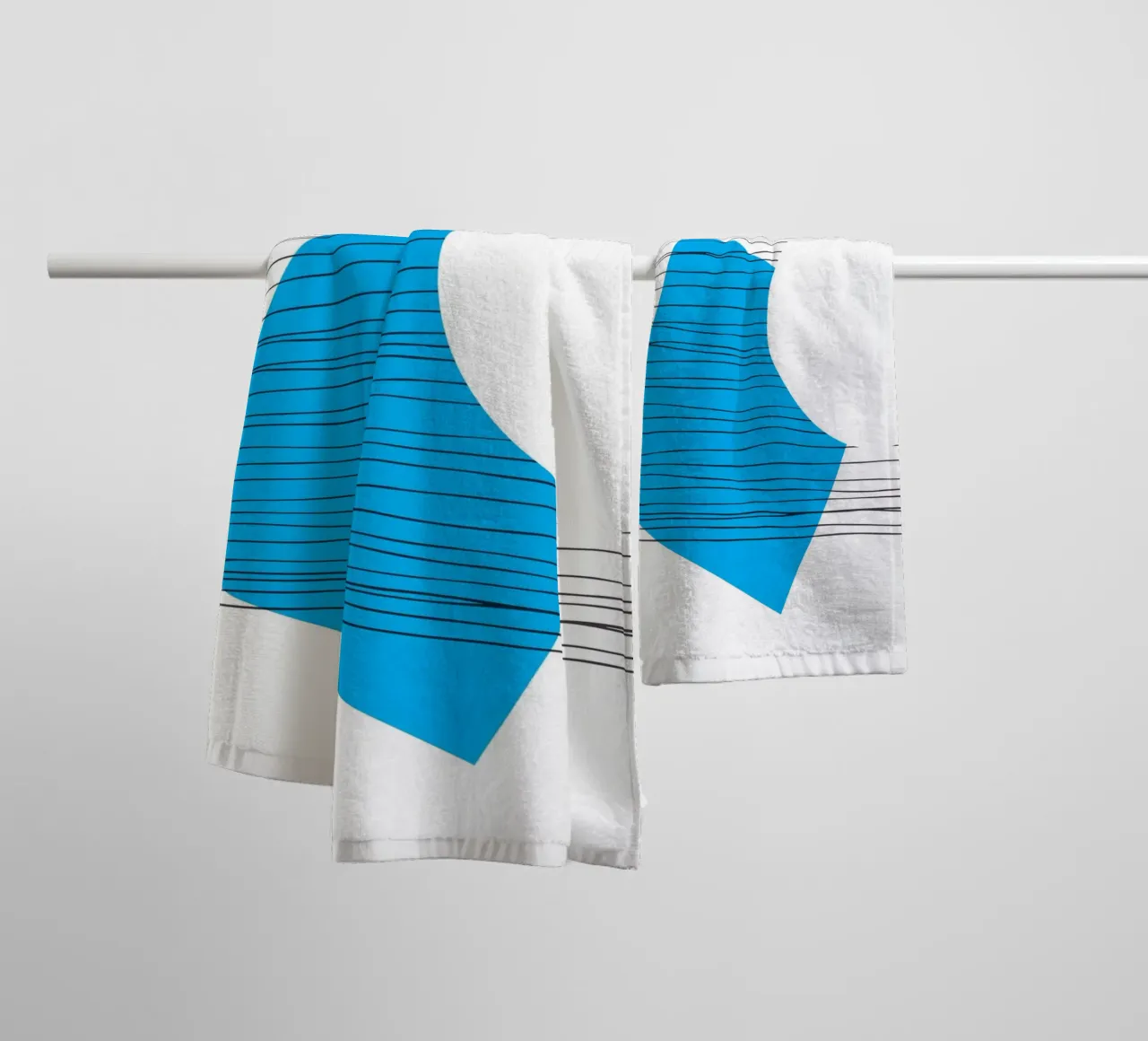 Negatieve geometrie badhanddoek van Kim Hubball Studio