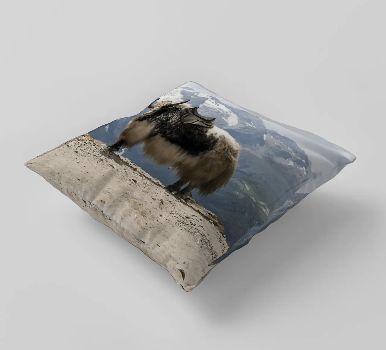 Yak in piedi su uno sfondo montano innevato cuscino da The Herringstore