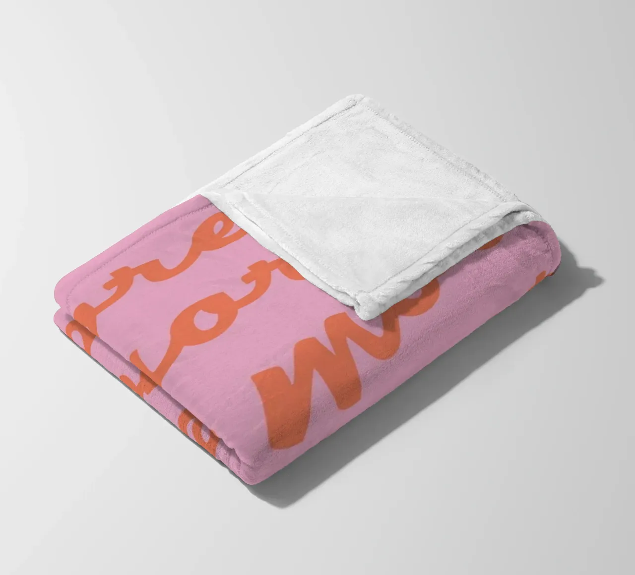 More Amore coperta in pile da we line studio - design