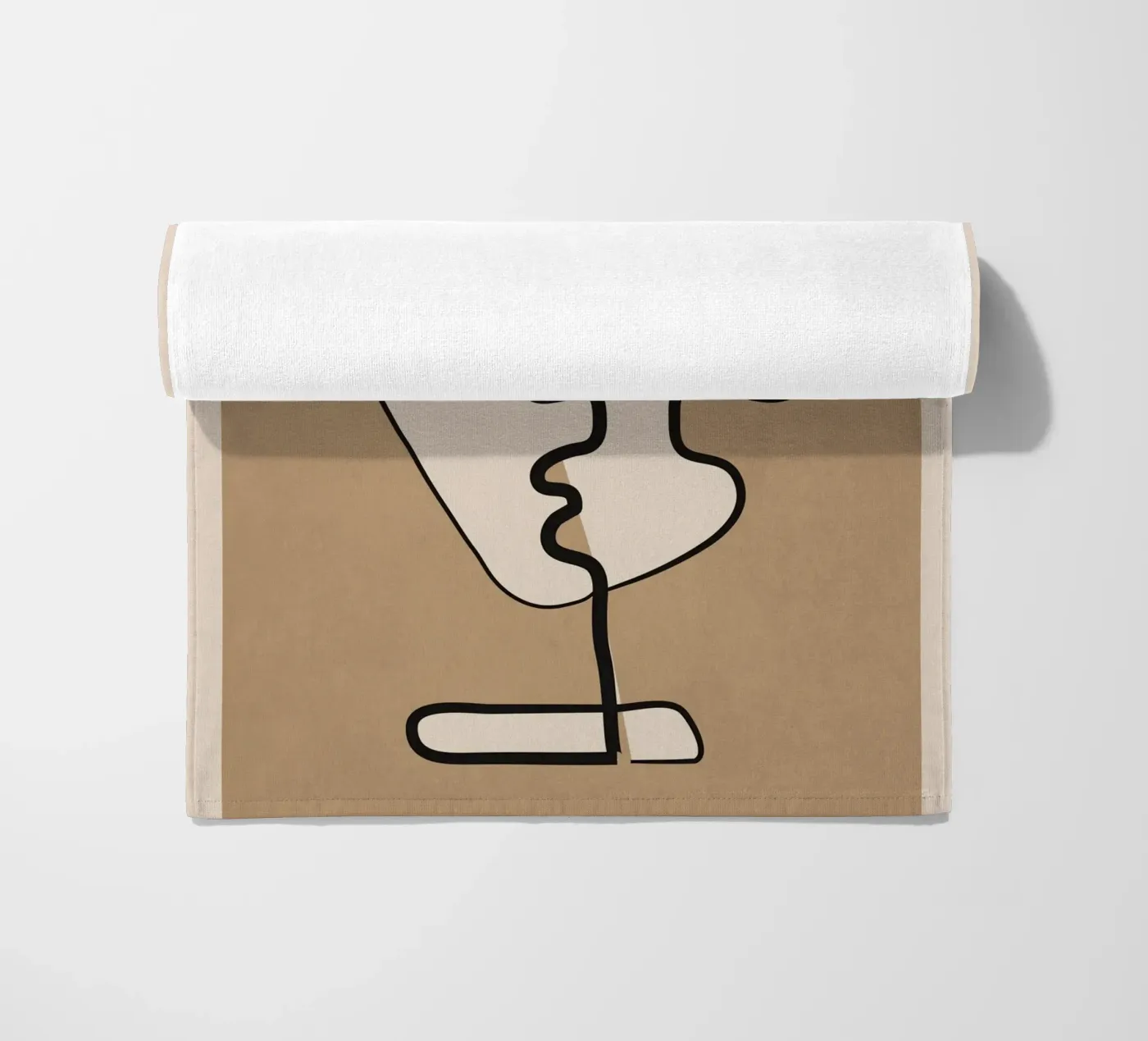 Interwoven Faces 2 Strandtuch von Nadjaa