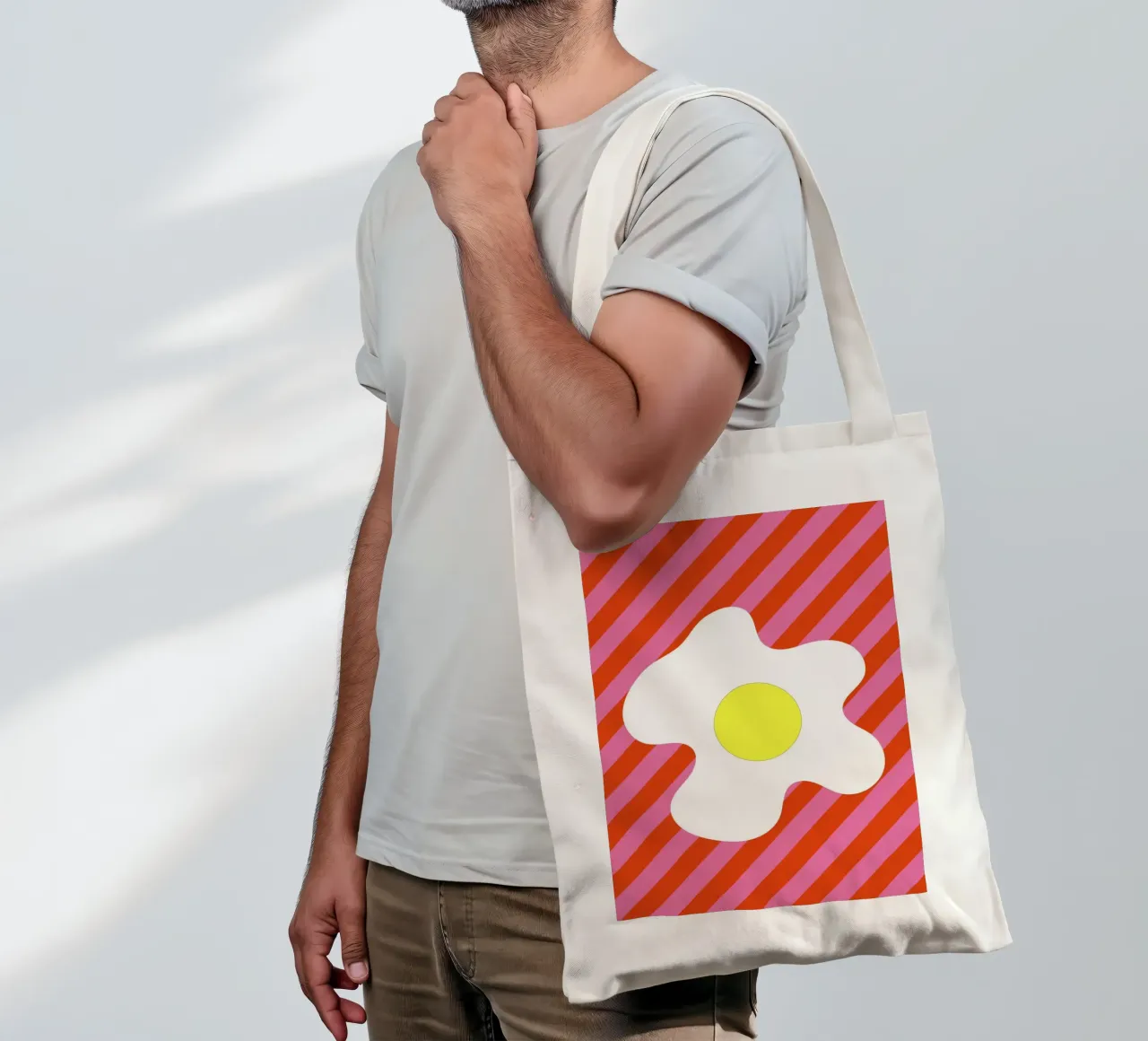 Egg Retro Line Strip borsa in juta da galihstudio