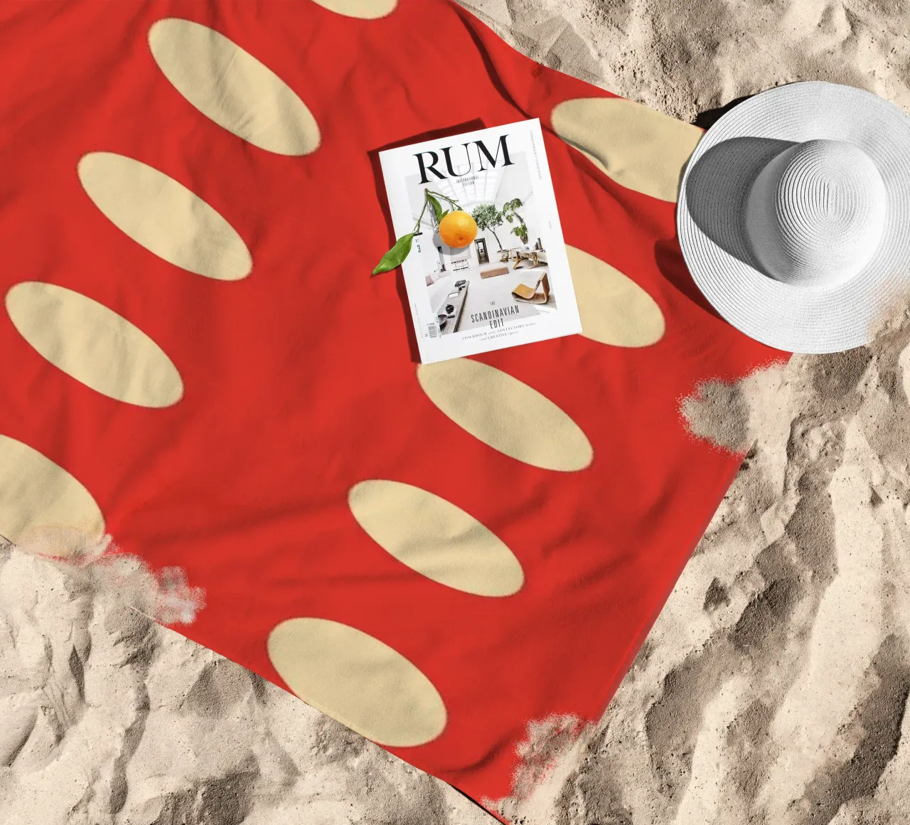 Polkadot rosso telo mare da galihstudio